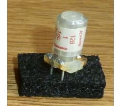 Kondensator 128 pF 160 V 1 % radial ( Polystyrol )